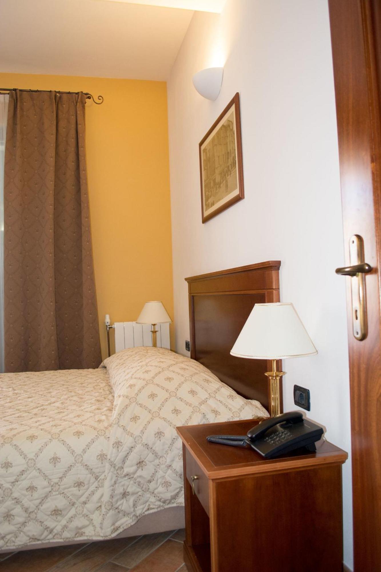 Villa Lavandula With Heated Swimming Pool Trogir Room photo