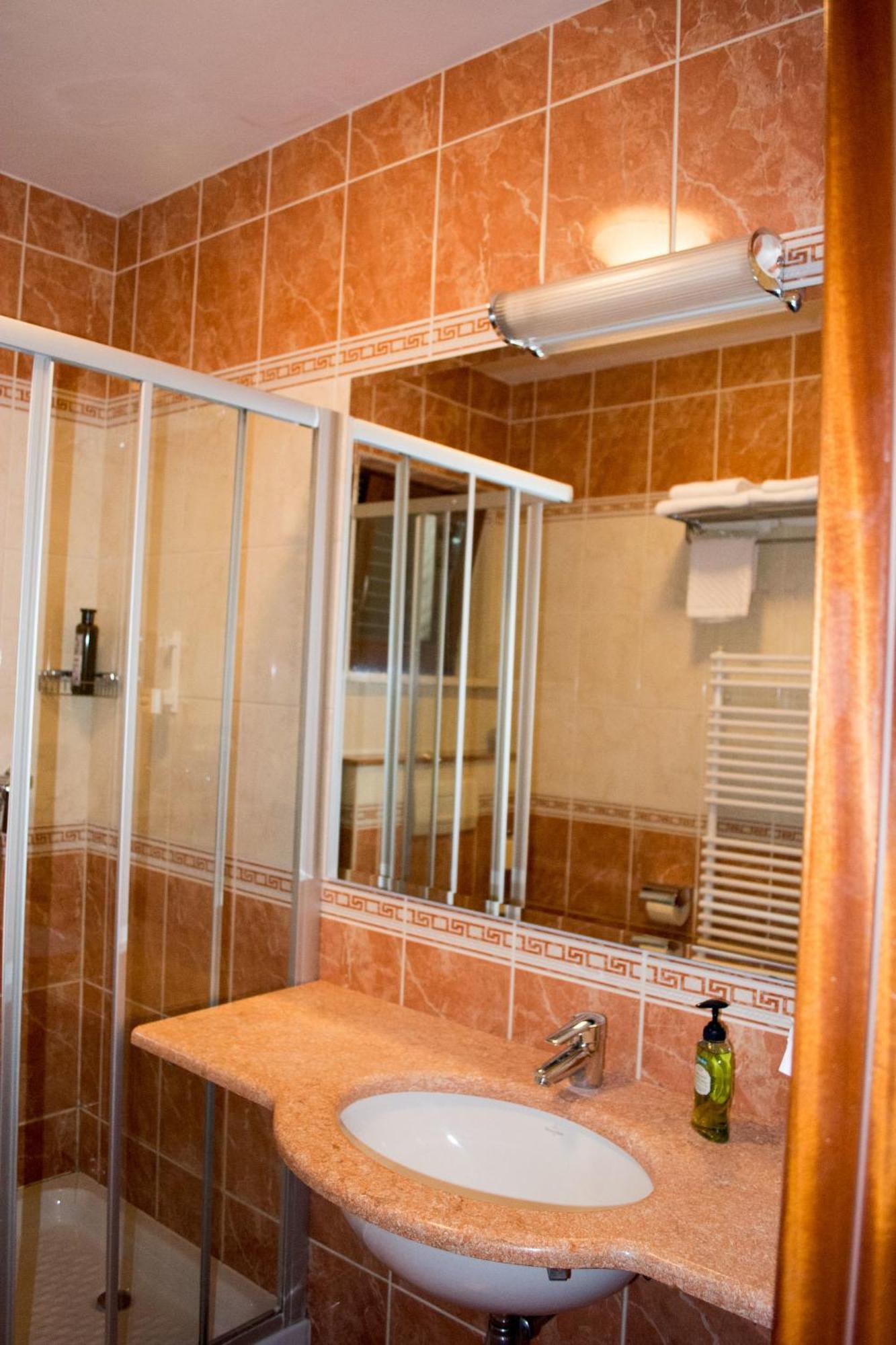 Villa Lavandula With Heated Swimming Pool Trogir Room photo